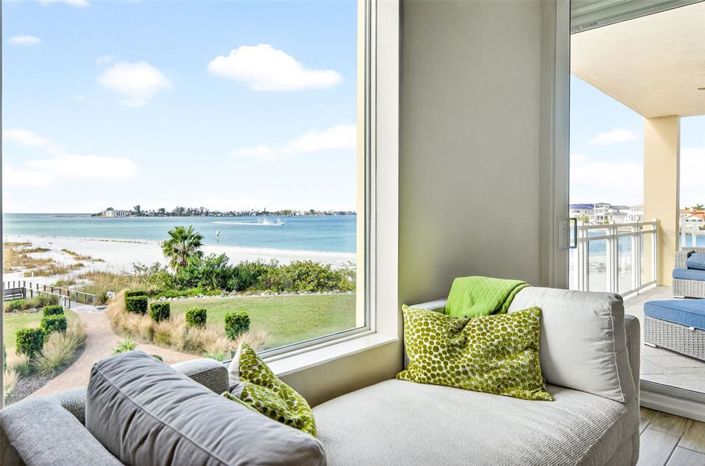 Image No.50-3 Bed Property for sale