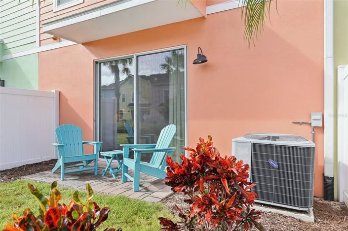 Image No.20-3 Bed Townhouse for sale