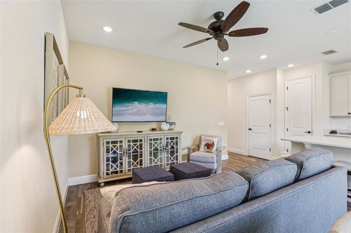 Image No.4-3 Bed Townhouse for sale