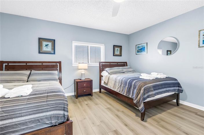 Image No.18-3 Bed Property for sale