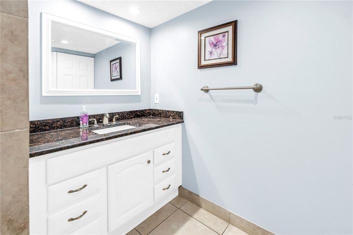 Image No.21-3 Bed Property for sale