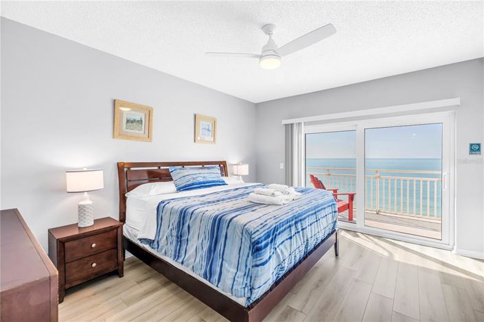 Image No.23-3 Bed Property for sale