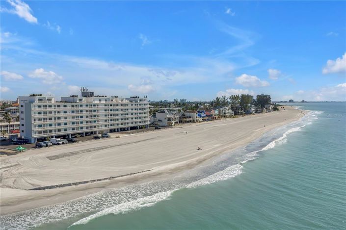 Image No.41-3 Bed Property for sale