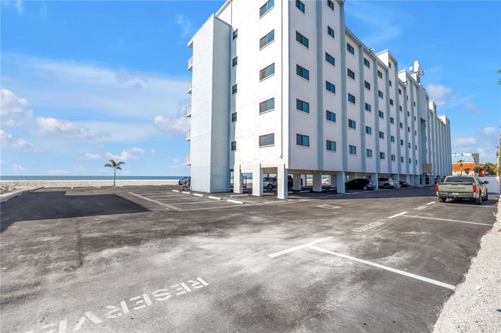 Image No.49-3 Bed Property for sale