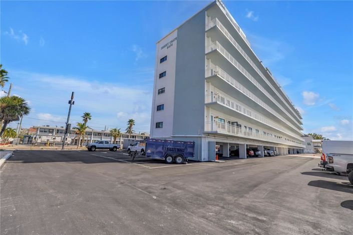 Image No.51-3 Bed Property for sale