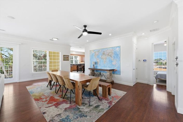 Image No.16-4 Bed Property for sale