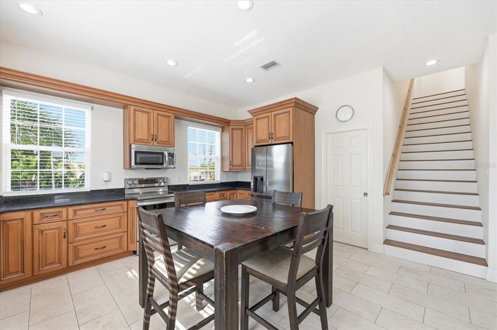 Image No.18-4 Bed Property for sale