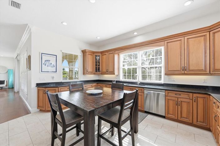 Image No.20-4 Bed Property for sale