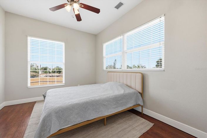 Image No.22-4 Bed Property for sale