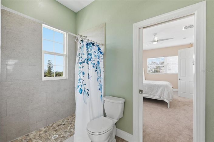 Image No.28-4 Bed Property for sale