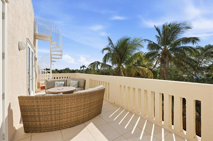 Image No.40-4 Bed Property for sale