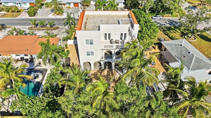 Image No.41-4 Bed Property for sale