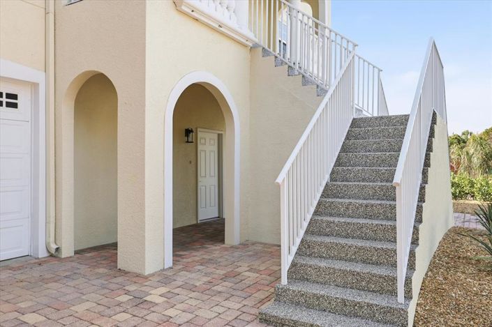 Image No.47-4 Bed Property for sale