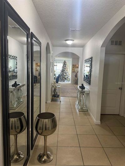 Image No.9-3 Bed Property for sale