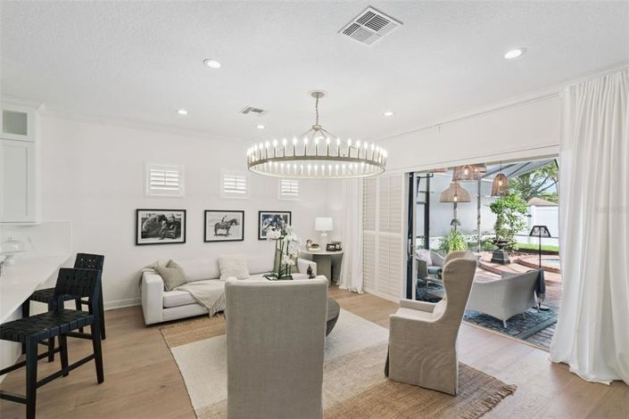 Image No.14-Propriété de 4 chambres à vendre à Orlando