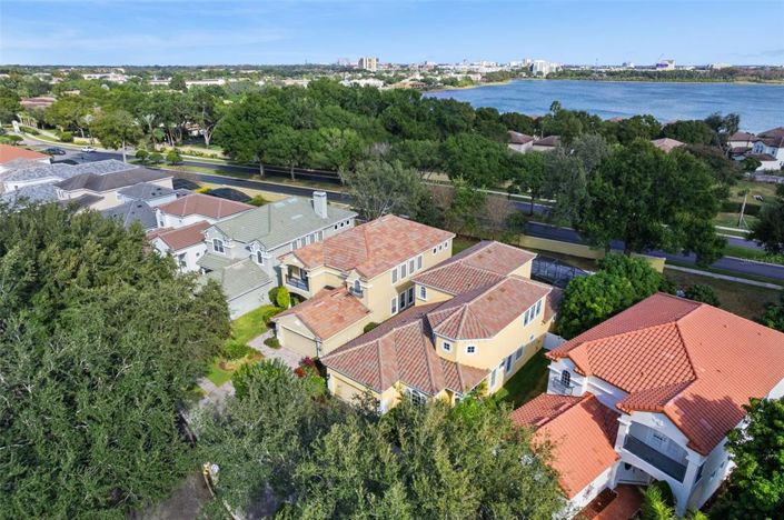 Image No.37-Propriété de 4 chambres à vendre à Orlando