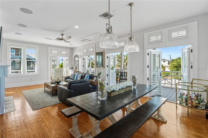 Image No.16-3 Bed Property for sale