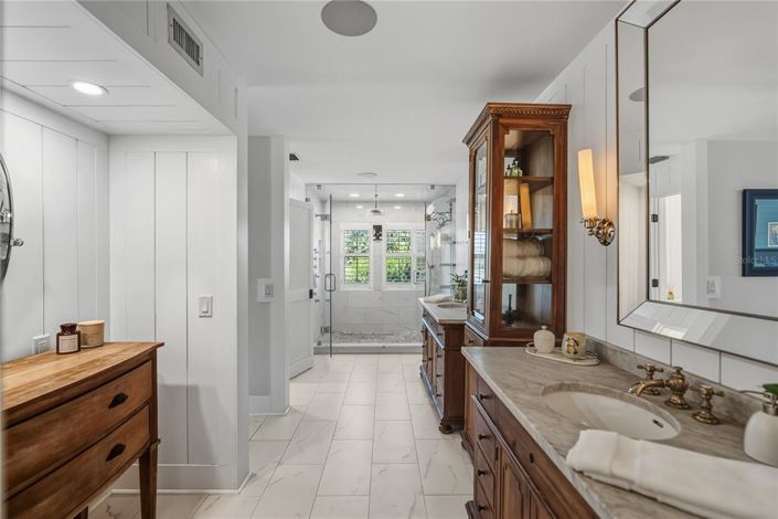 Image No.31-3 Bed Property for sale