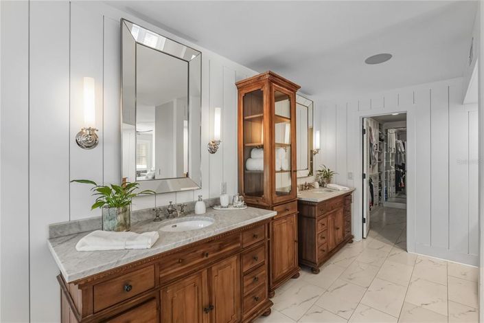 Image No.32-3 Bed Property for sale