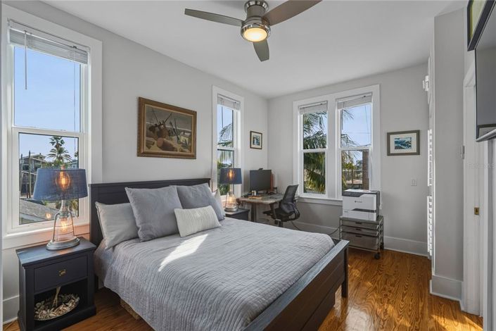 Image No.36-3 Bed Property for sale