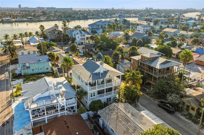 Image No.48-3 Bed Property for sale