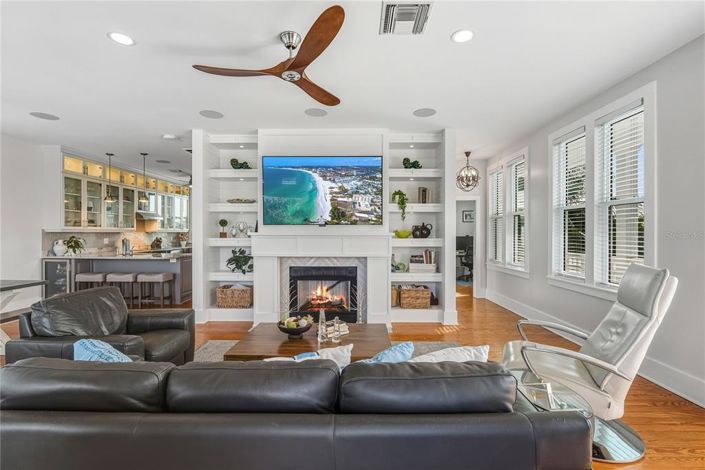 Image No.6-3 Bed Property for sale