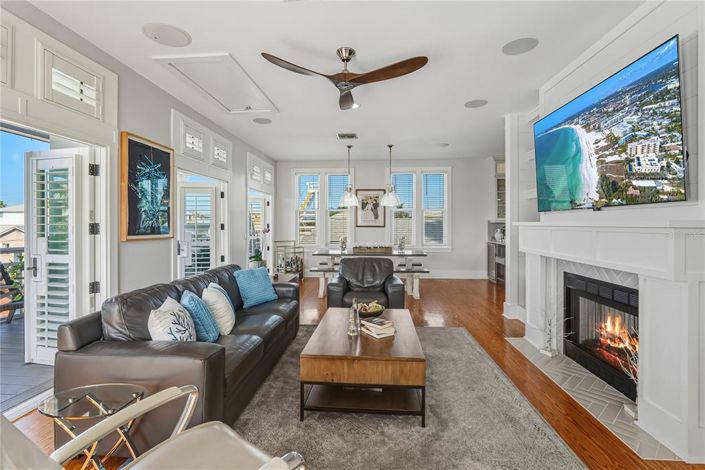 Image No.7-3 Bed Property for sale