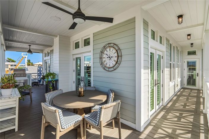 Image No.8-3 Bed Property for sale