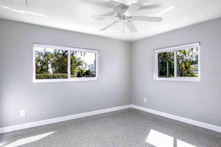 Image No.18-2 Bed Property for sale