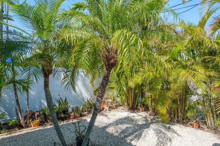 Image No.29-2 Bed Property for sale