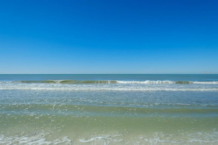 Image No.40-2 Bed Property for sale