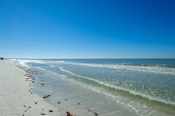 Image No.41-2 Bed Property for sale