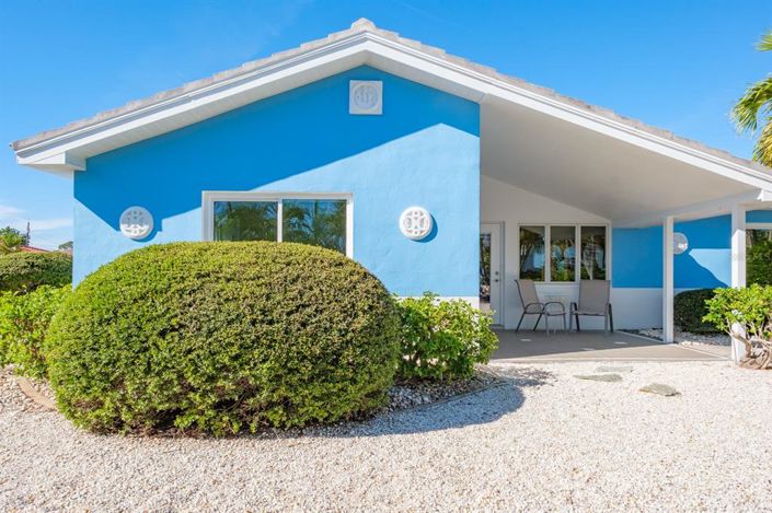 Image No.45-2 Bed Property for sale