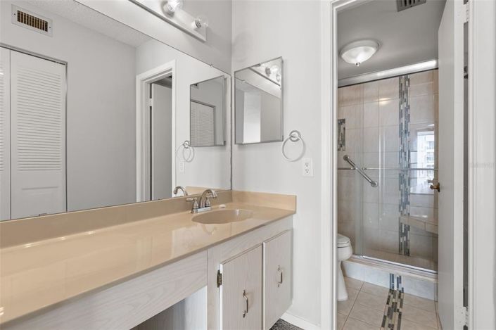 Image No.23-1 Bed Property for sale