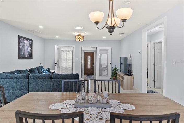 Image No.13-3 Bed Property for sale