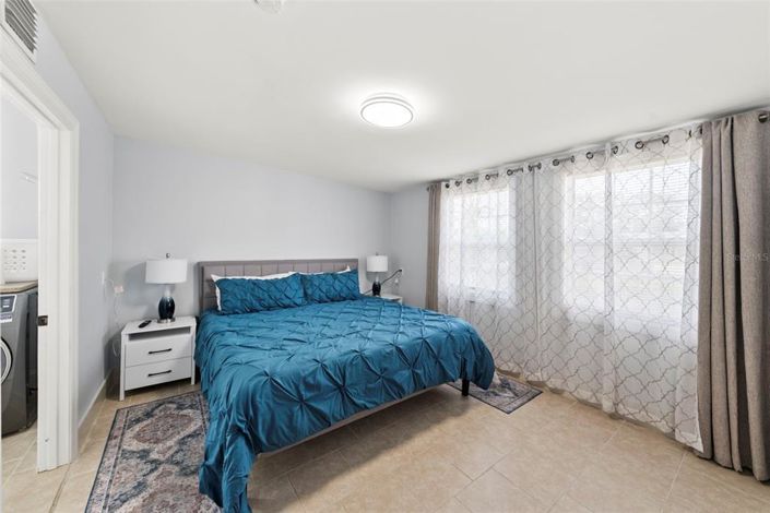 Image No.14-3 Bed Property for sale