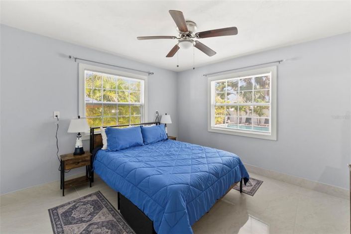 Image No.23-3 Bed Property for sale