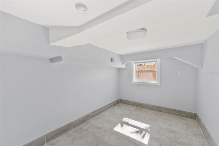 Image No.41-3 Bed Property for sale