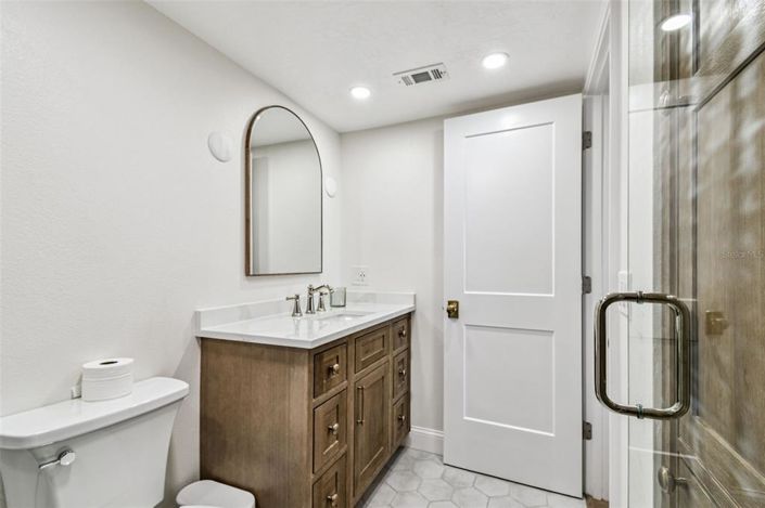 Image No.25-2 Bed Property for sale