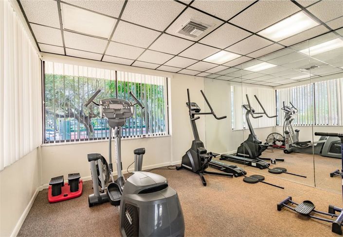 Image No.40-2 Bed Property for sale