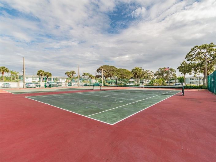 Image No.44-2 Bed Property for sale