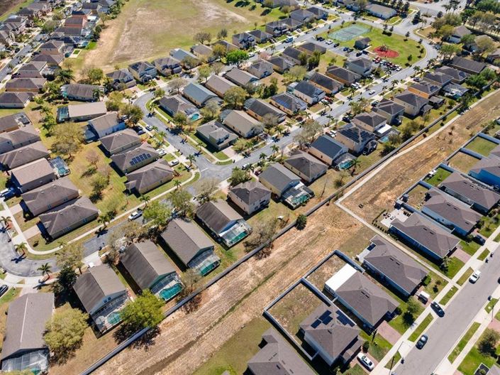 Image No.28-5 Bed Property for sale