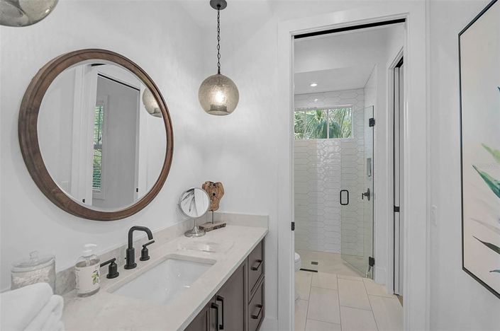 Image No.32-3 Bed Property for sale