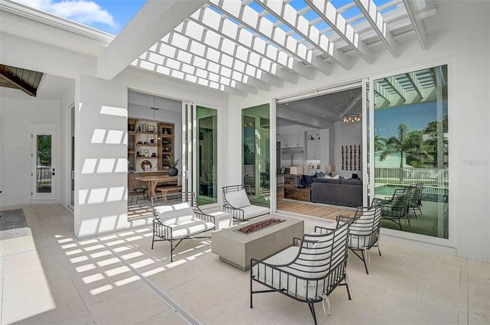 Image No.39-3 Bed Property for sale