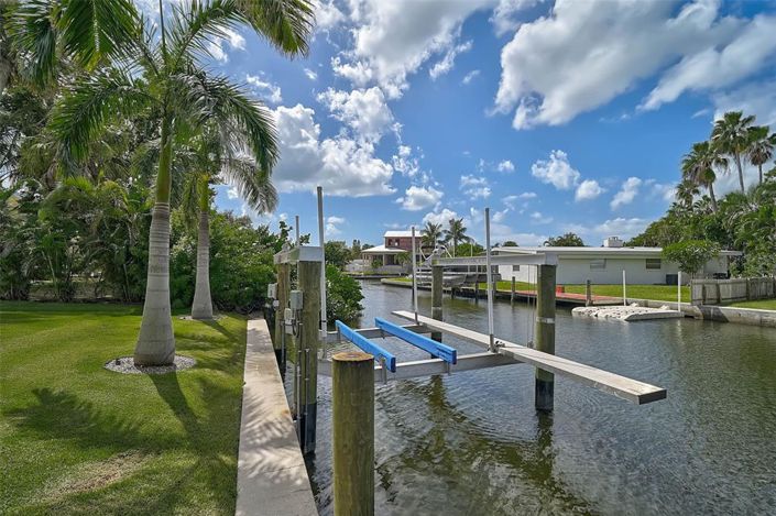 Image No.54-3 Bed Property for sale