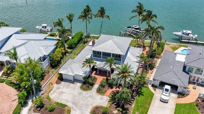 Image No.8-4 Bed Property for sale