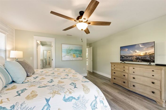 Image No.22-4 Bed Property for sale