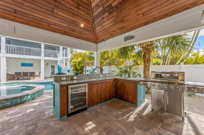 Image No.35-4 Bed Property for sale