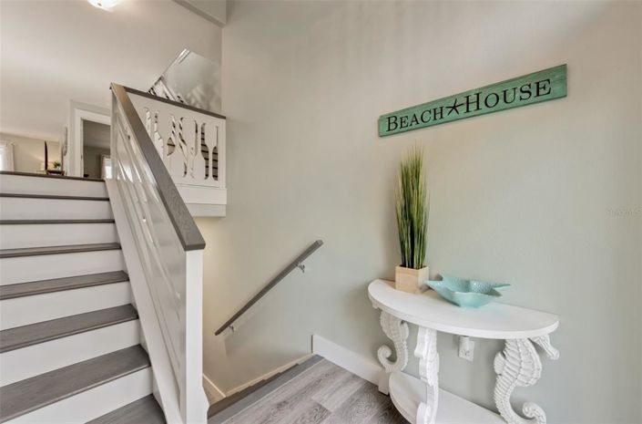 Image No.4-4 Bed Property for sale