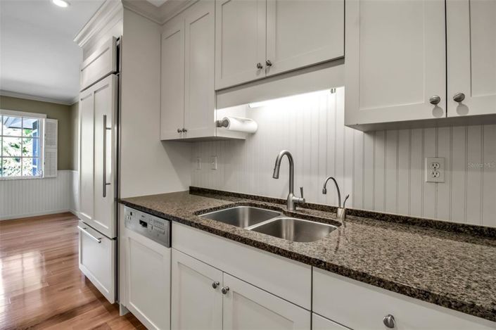 Image No.17-4 Bed Property for sale